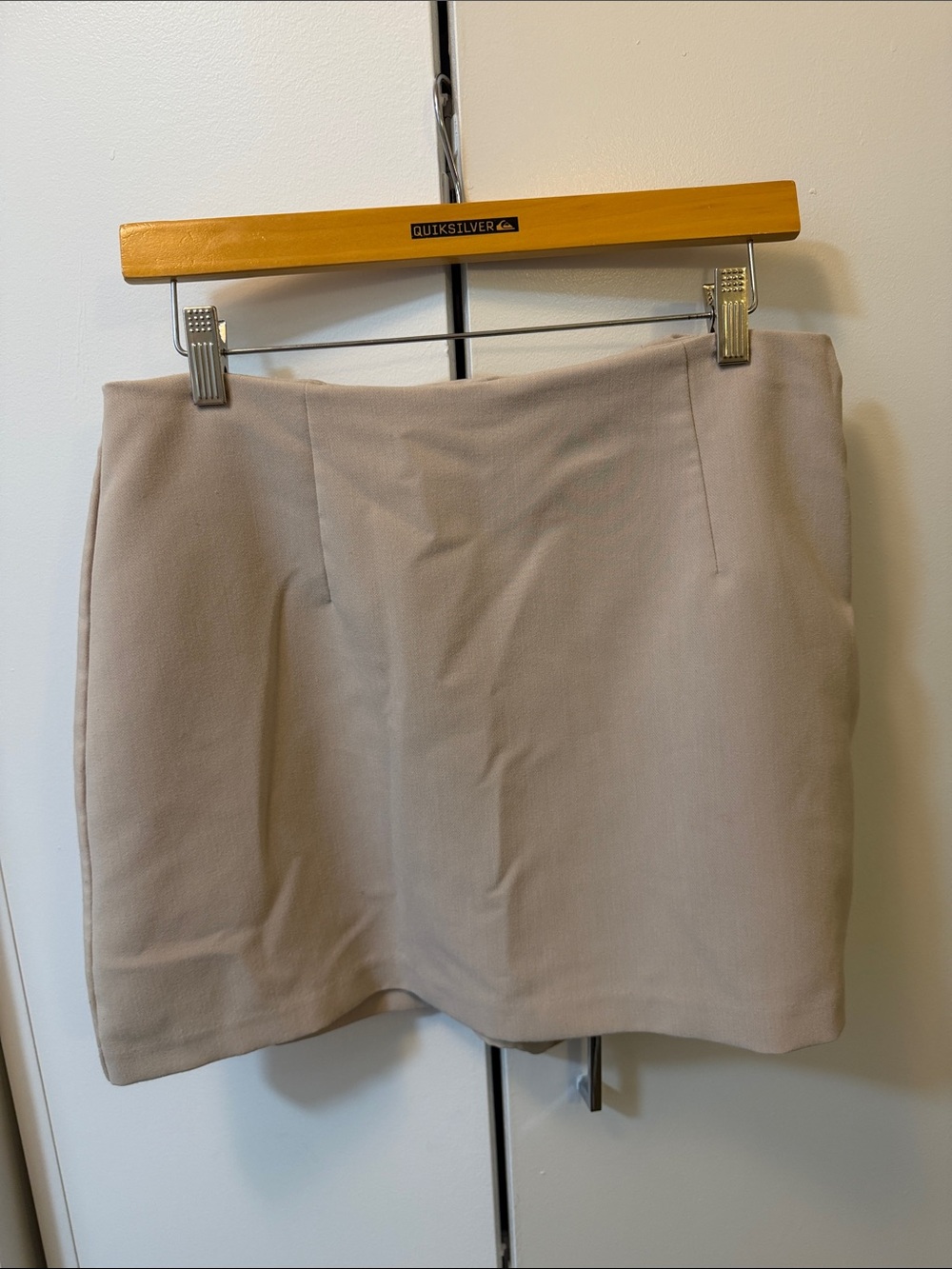 Abercrombie Beige Mini Skirt